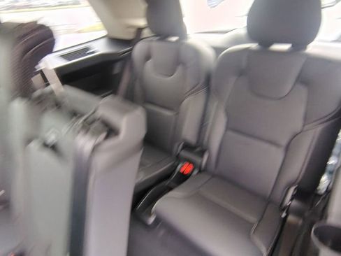 New 2026 Volvo XC90 B6 Ultra w/ Protection Package image 32