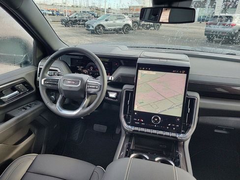 New 2026 GMC Yukon Elevation image 9