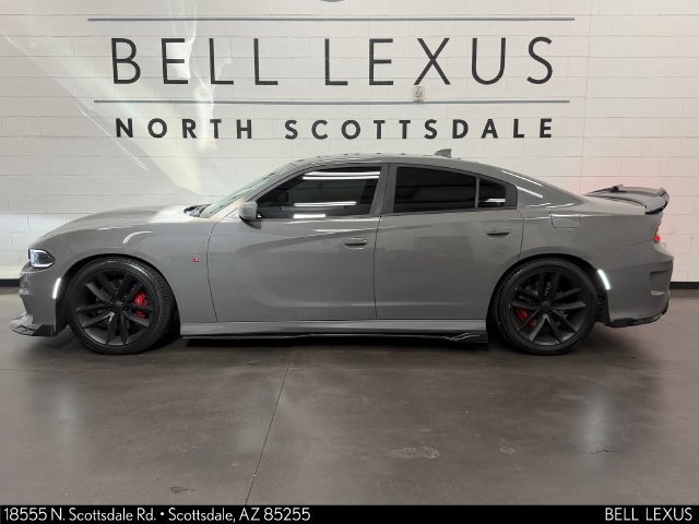 Used 2017 Dodge Charger R/T Scat Pack w/ Beats Audio Group RWD image 6