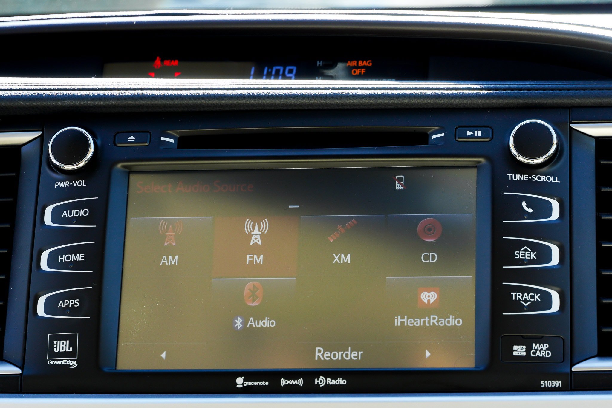 Used 2019 Toyota Highlander Limited AWD/4WD image 40