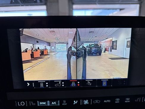 New 2025 GMC Hummer EV 3X AWD/4WD image 41