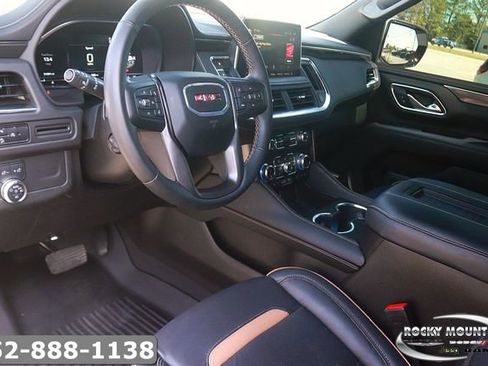 Used 2024 GMC Yukon AT4 AWD/4WD image 13