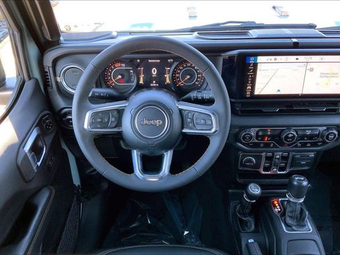 Certified 2024 Jeep Wrangler Sahara w/ Technology Group image 5