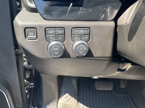 Used 2024 GMC Sierra 1500 Elevation w/ X31 Off-Road Package AWD/4WD image 39