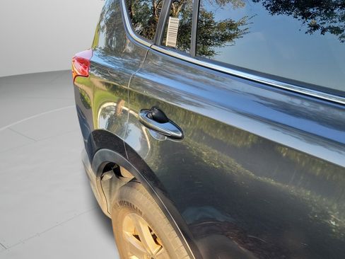Used 2015 Toyota RAV4 XLE FWD image 19