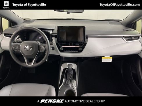 Used 2026 Toyota Corolla SE image 16