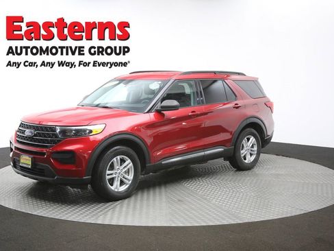 Used 2021 Ford Explorer XLT image 56