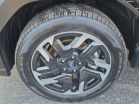 Certified 2025 Subaru Forester Premium image 4