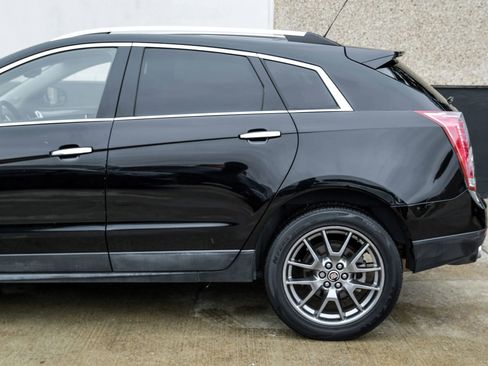 Used 2016 Cadillac SRX Premium w/ Driver Assist Package FWD image 13