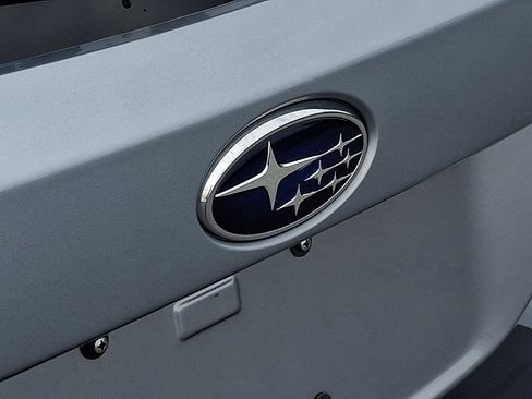 Certified 2025 Subaru Outback Limited image 31