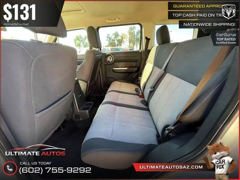 Used 2007 Dodge Nitro R/T RWD image 10