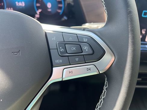 New 2026 Volkswagen Atlas SE image 30