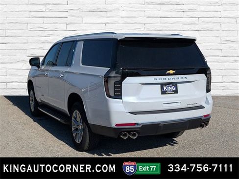 New 2026 Chevrolet Suburban Premier image 7