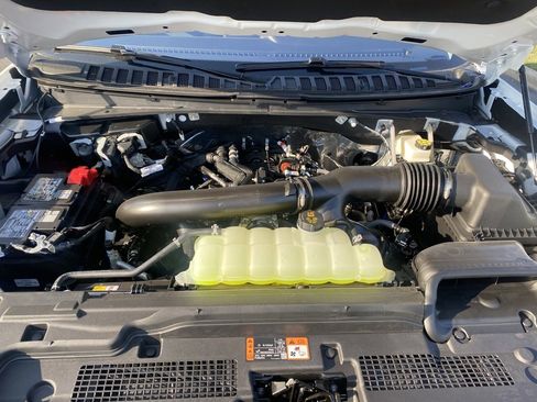 New 2025 Ford Expedition Active image 33