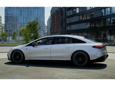 New 2025 Mercedes-Benz EQS AMG 4MATIC image 33