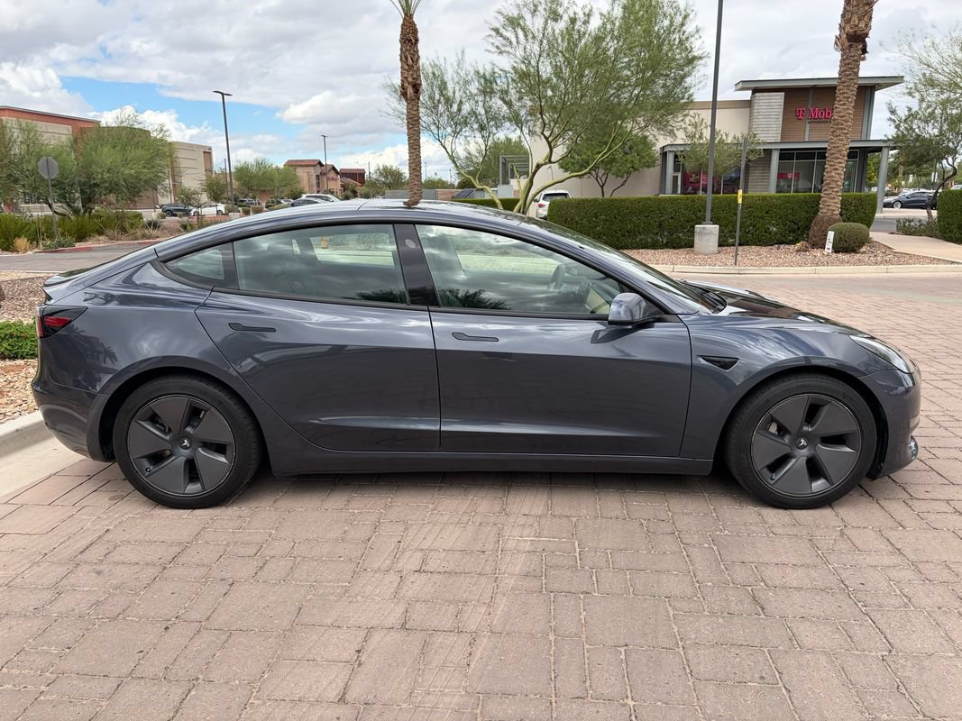 Used 2021 Tesla Model 3 Long Range AWD/4WD image 2