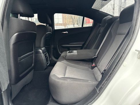 Used 2019 Dodge Charger SXT w/ Driver Confidence Group image 36