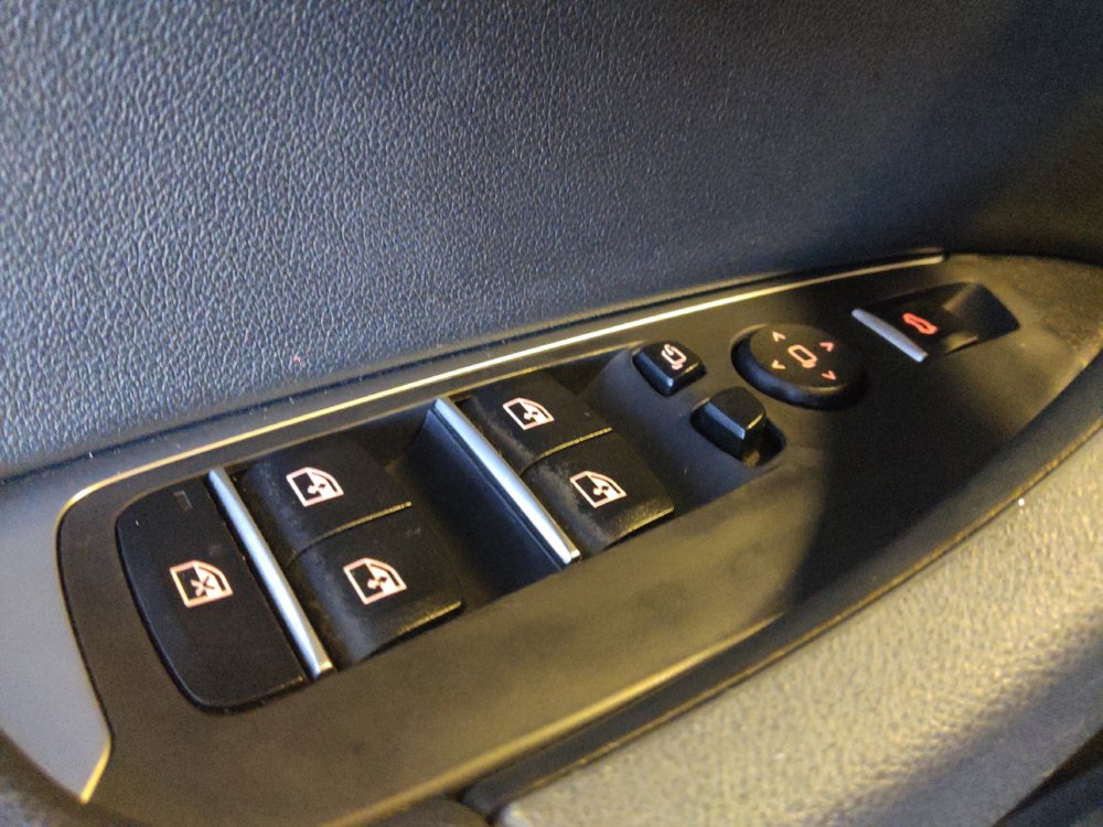 Used 2019 BMW X3 sDrive30i w/ Driving Assistance Package RWD image 27