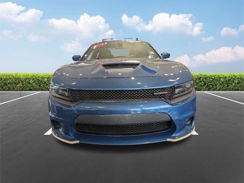 Used 2020 Dodge Charger R/T w/ Plus Group RWD image 8