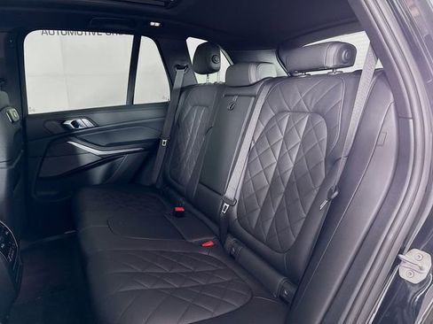 Used 2024 BMW X5 M60i w/ Climate Comfort Package image 27