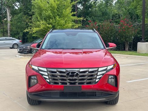 Used 2023 Hyundai Tucson Limited AWD/4WD image 2