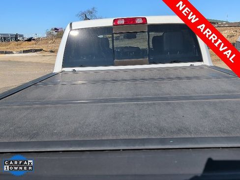 Used 2018 RAM 1500 Laramie w/ Convenience Group image 15