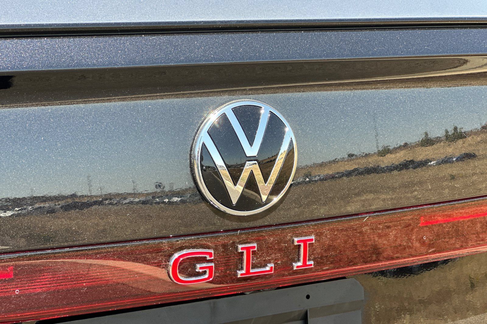 New 2026 Volkswagen Jetta GLI Autobahn FWD image 24