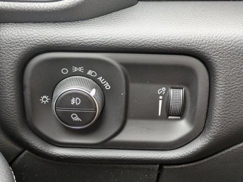 New 2026 RAM 3500 Big Horn AWD/4WD image 24