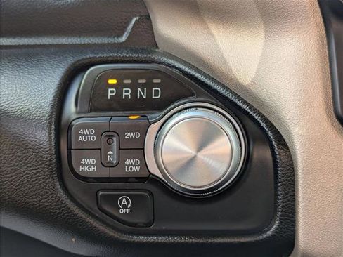 Used 2020 RAM 1500 Laramie AWD/4WD image 11