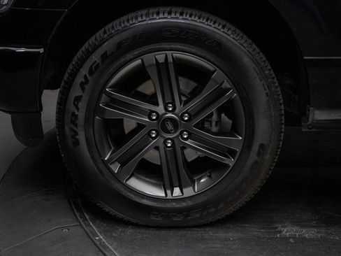 Used 2021 Ford F150 Lariat w/ Equipment Group 502A High image 8