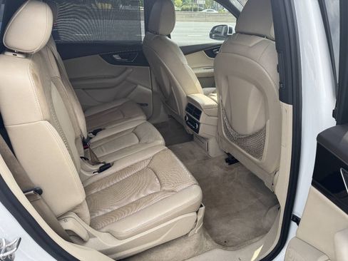 Used 2017 Audi Q7 3.0T Premium Plus AWD/4WD image 11