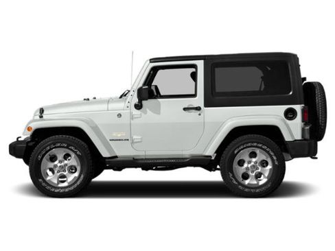 Used 2015 Jeep Wrangler Sahara w/ Connectivity Group AWD/4WD image 3