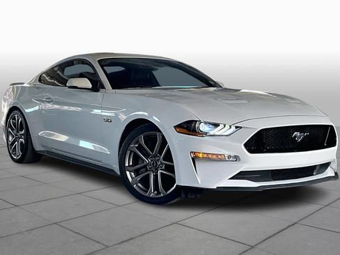 Used 2022 Ford Mustang GT Premium w/ Equipment Group 401A image 2