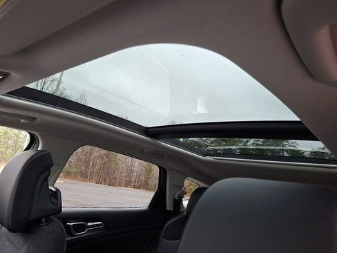 New 2026 Kia Sportage SX image 10