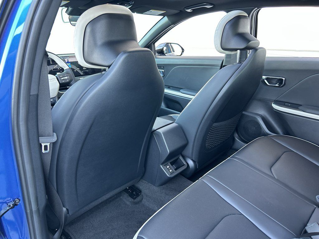 New 2026 Kia K4 GT-Line w/ GT-Line Sunroof Package FWD image 13