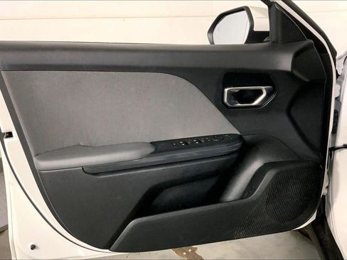 Certified 2025 Kia K4 EX FWD image 24