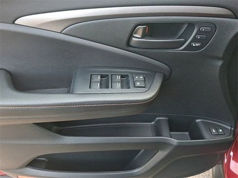 Certified 2023 Honda Passport TrailSport image 11