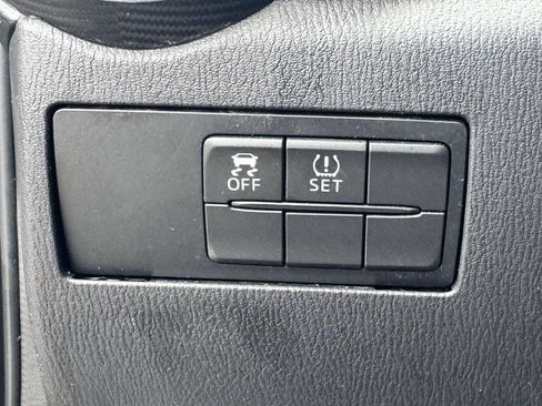 Used 2018 Toyota Yaris iA FWD image 35