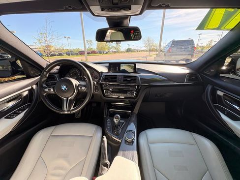 Used 2017 BMW M3 RWD image 15
