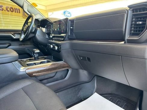 Used 2024 GMC Sierra 1500 Elevation w/ Preferred Package AWD/4WD image 25