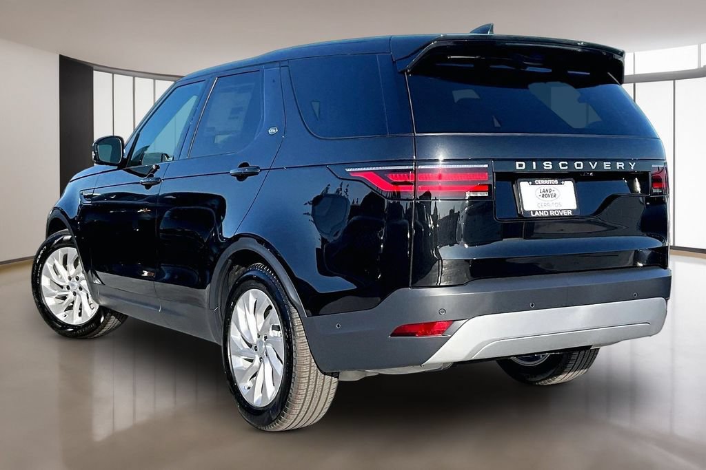 New 2026 Land Rover Discovery S AWD/4WD image 3
