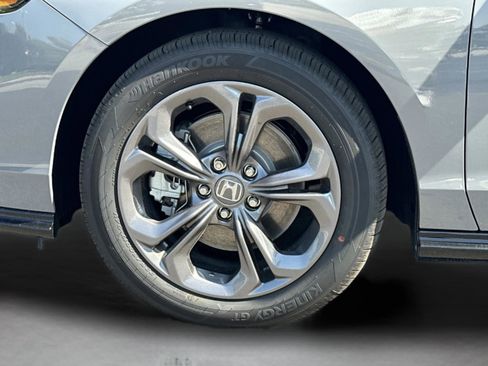 New 2025 Honda Accord EX-L image 34