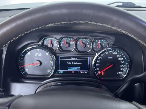 Used 2015 Chevrolet Tahoe LTZ image 18