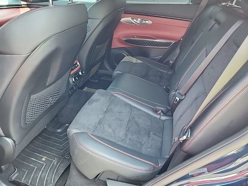 Used 2022 Genesis GV70 3.5T Sport w/ Sport Prestige Package AWD/4WD image 4