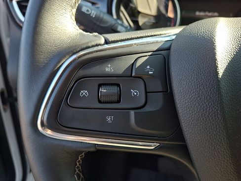 Used 2023 Buick Encore GX Preferred w/ Cold Weather Comfort Package AWD/4WD image 19