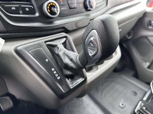 Used 2025 Ford Transit 250 Low Roof w/ Exterior Upgrade Package RWD image 27