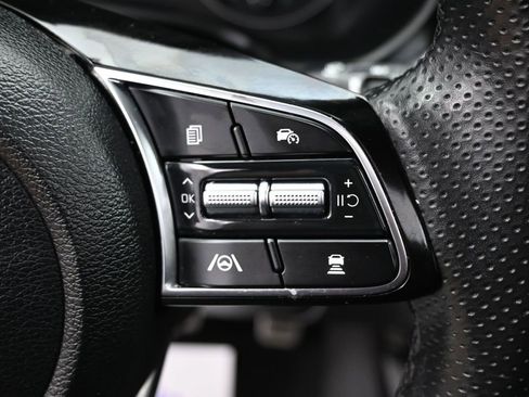 Used 2022 Kia Forte GT-Line w/ GT-Line Premium Package FWD image 18