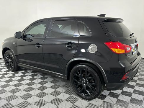 Used 2019 Mitsubishi Outlander Sport LE image 9