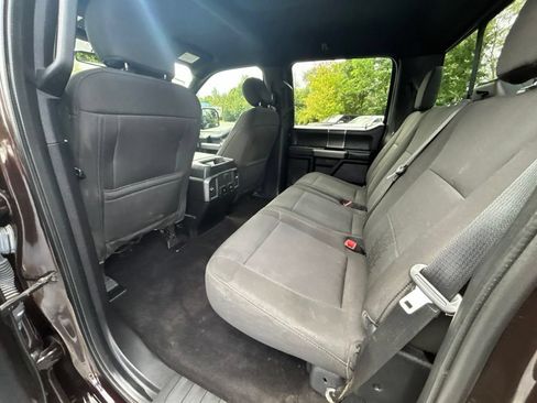 Used 2018 Ford F150 XLT w/ Equipment Group 302A Luxury AWD/4WD image 30