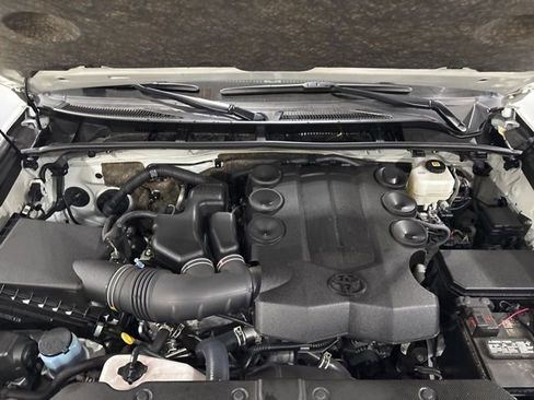 Used 2023 Toyota 4Runner TRD Off-Road Premium image 39